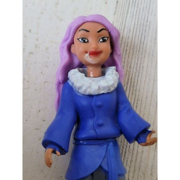 Sisu human form Disney Raya Last Dragon toy figure Pixar - Picture 3 of 8